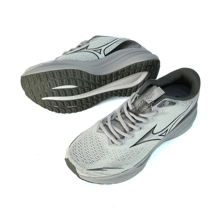 کتونی میزانو سایز ۴۰ تا ۴۵ Mizuno Astro Plus