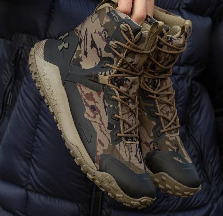 کتونی نیم بوت آندرآرمور هاور استورم ارتشی سایز ۴۰ تا ۴۵  Under Armour HOVR Storm