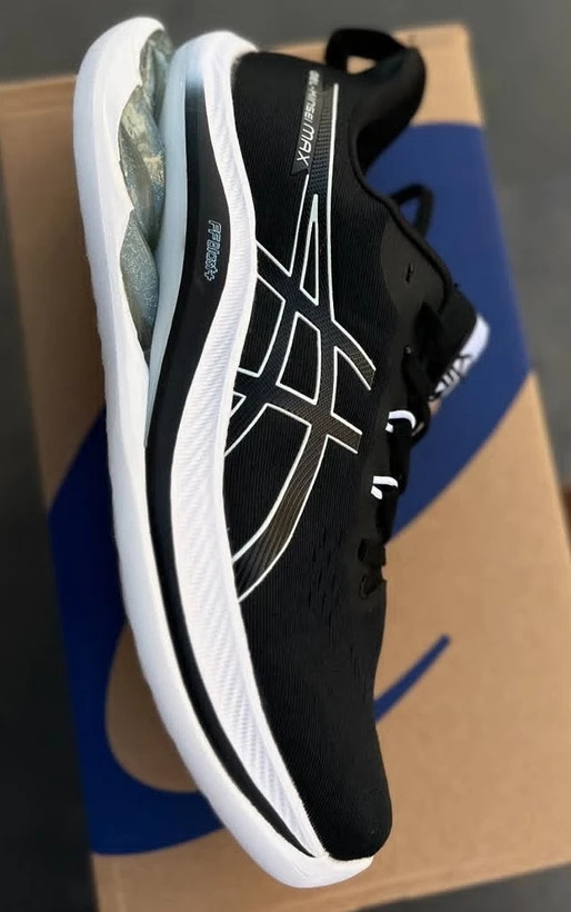 کتونی اسیکس ژل کینسی مکس سایز ۴۰ تا ۴۵ Asics Gel-Kinsei Max