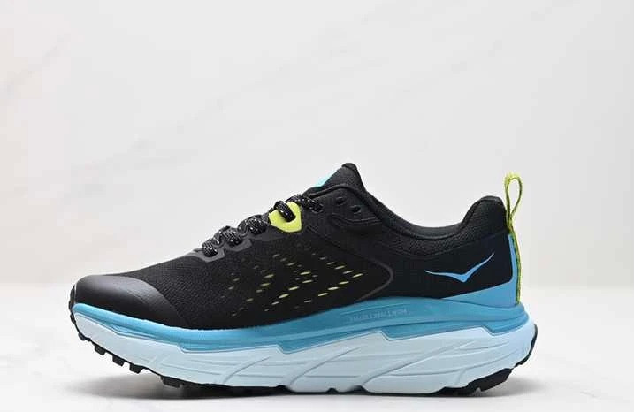 کتونی هوکا چلنجر آرت 6 گورتکس سایز ۴۰ تا ۴۵ Hoka Challenger Art 6 Goretex