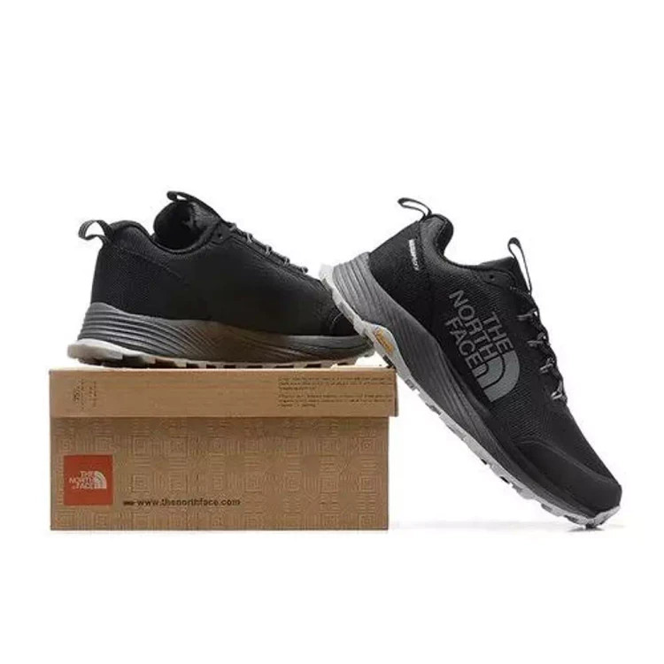 کتونی نورث فیس گورتکس مشکی طوسی سایز ۴۰ تا ۴۵ The North Face Ultra Traction Waterproof