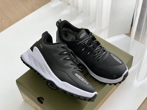 کتونی کِن گورتکس سایز ۴۰ تا ۴۵ KEEN Zionic Speed Hiking Shoe