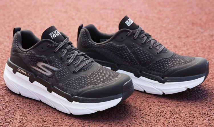کتونی اسکیچرز مشکی سایز ۴۰ تا ۴۵ Skechers Max Cushioning Premier