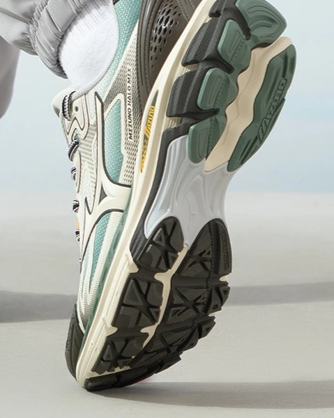 کتونی میزانو ویتنامی مستر کوالیتی سایز ۴۰ تا ۴۵  Mizano Halo Mix