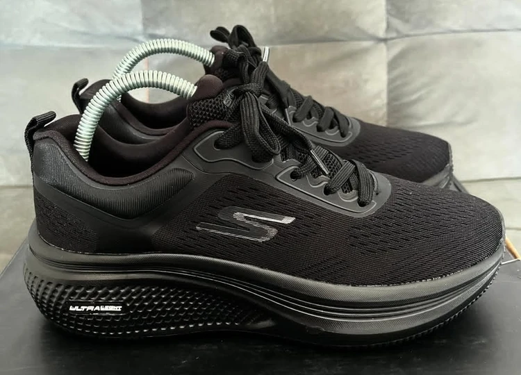 کتونی اسکیچرز | Skechers Go Run Elevate 2.0 Slip-Ins سایز ۴۰ تا ۴۵ Skechers Go Run Elevate 2.0 Slip-I