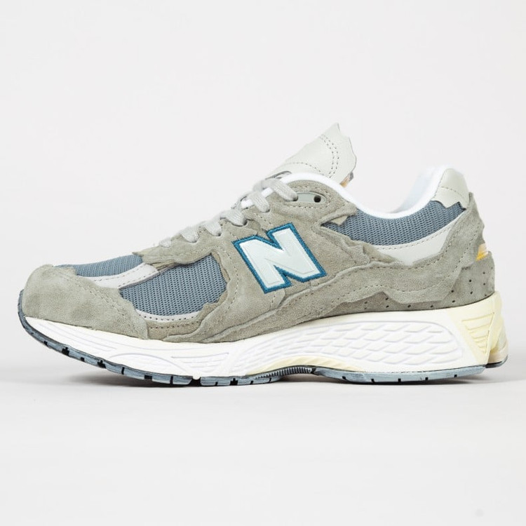 کتونی نیوبالانس 2002 سایز 40 تا 45 Newbalance 2002