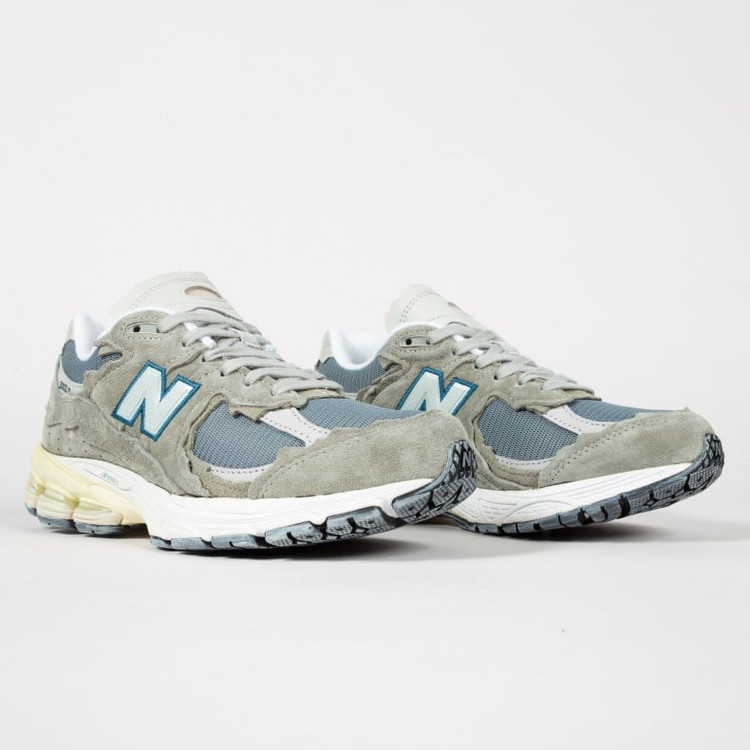 کتونی نیوبالانس 2002 سایز 40 تا 45 Newbalance 2002