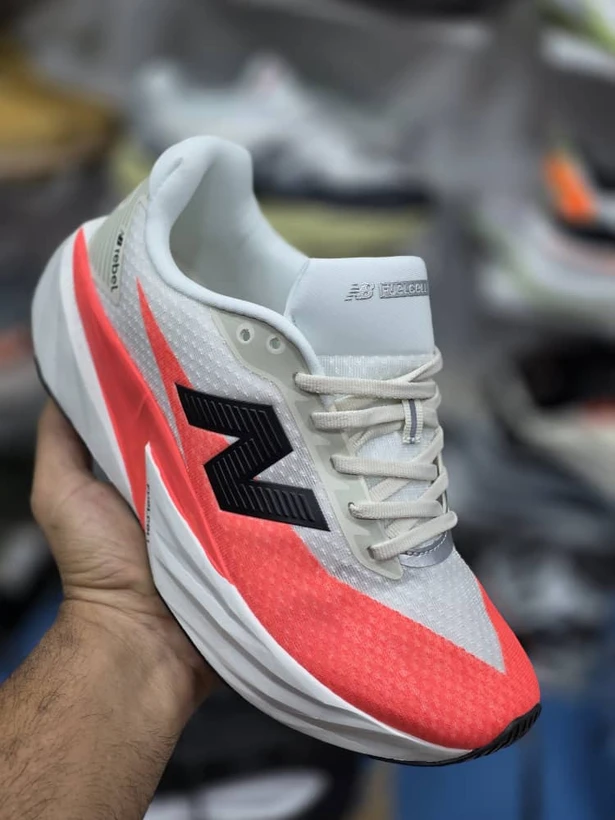 کتونی نیوبالانس مستر کوالیتی ویتنام سایز ۴۰ تا ۴۵ New Balance FuelCell