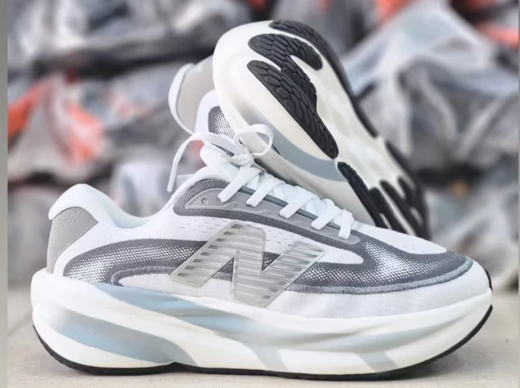 کتونی نیوبالانس فرش فوم سایز ۴۰ تا ۴۵ New Balance Fresh Foam