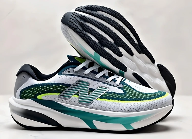 کتونی نیوبالانس فرش فوم سایز ۴۰ تا ۴۵ New Balance Fresh Foam