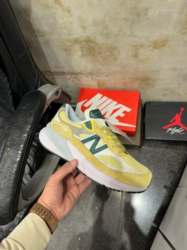 کتونی نیوبالانس 990 مستر کوالیتی ویتنام سایز ۴۰ تا ۴۵  Newbalance 990