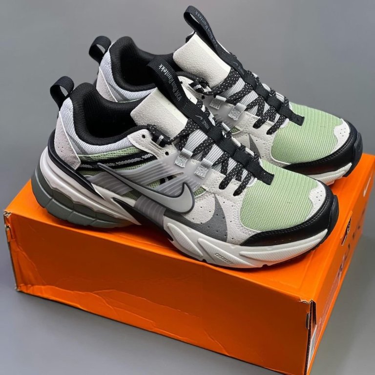 کتونی نایک کشلون V2K ویتنام مستر کوالیتی  سایز ۳۷ تا ۴۰ Nike V2K