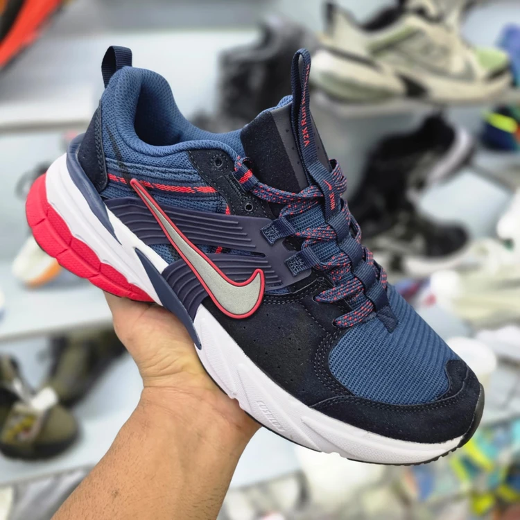 کتونی نایک کشلون V2K ویتنام مستر کوالیتی سایز ۴۰ تا ۴۵ Nike V2K