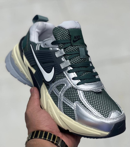 کتونی نایک کشلون V2K ویتنام مستر کوالیتی سایز ۴۰ تا ۴۵ Nike V2K