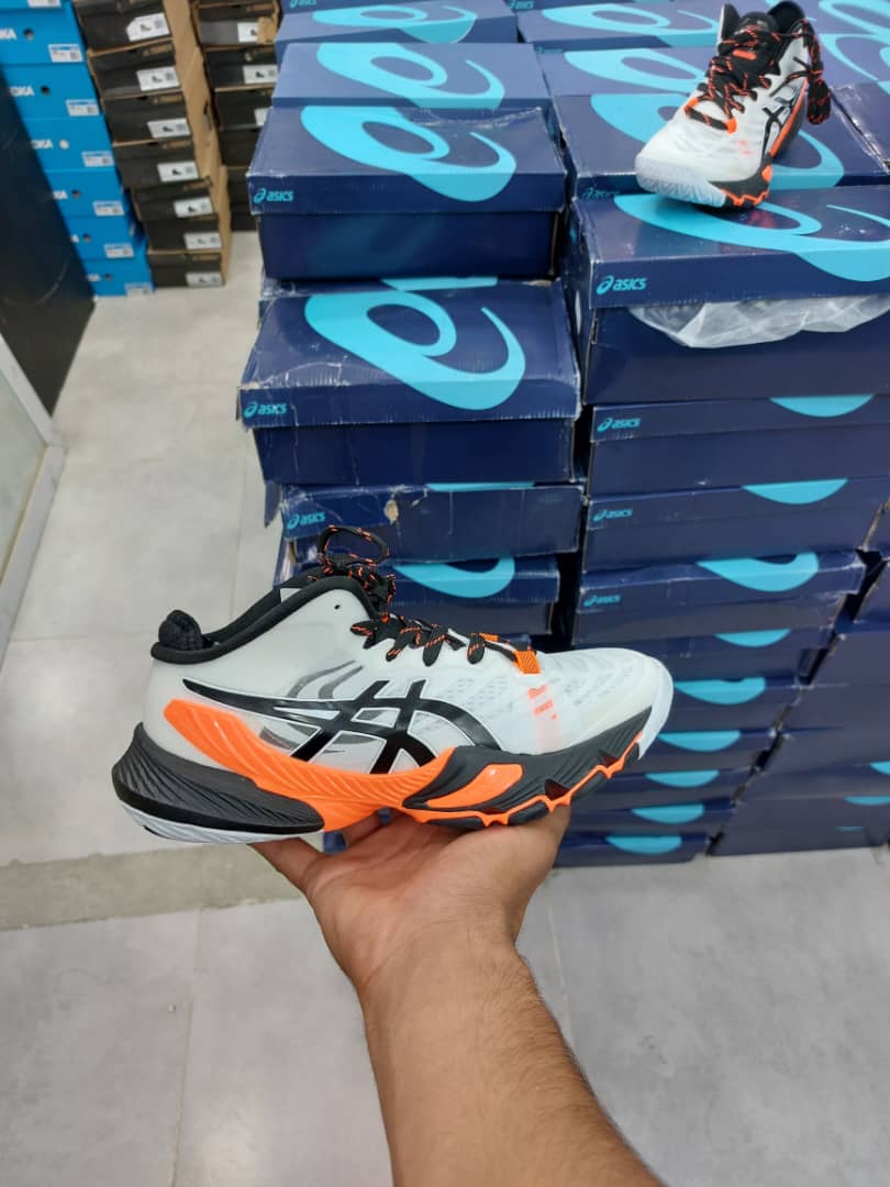 کتونی اسیکس والیبالی بسکتبالی متارایز مستر کوالیتی سایز ۴۰ تا ۴۵ Asics metarise