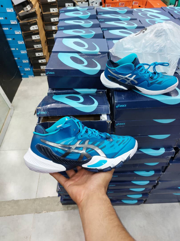 کتونی اسیکس والیبالی بسکتبالی متارایز مستر کوالیتی سایز ۴۰ تا ۴۵ Asics metarise