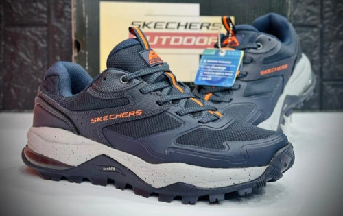 کتونی اسکیچرز مستر کوالیتی ویتنام سایز ۴۰ تا ۴۵ Skechers Archfit