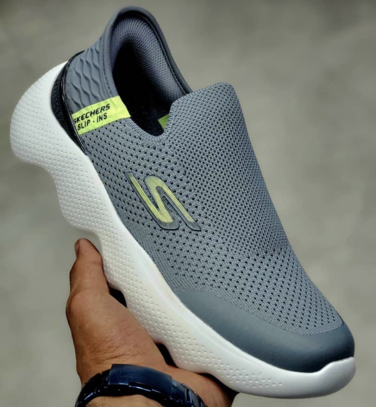 کتونی اسکیچرز سایز ۴۰ تا ۴۵ Skechers