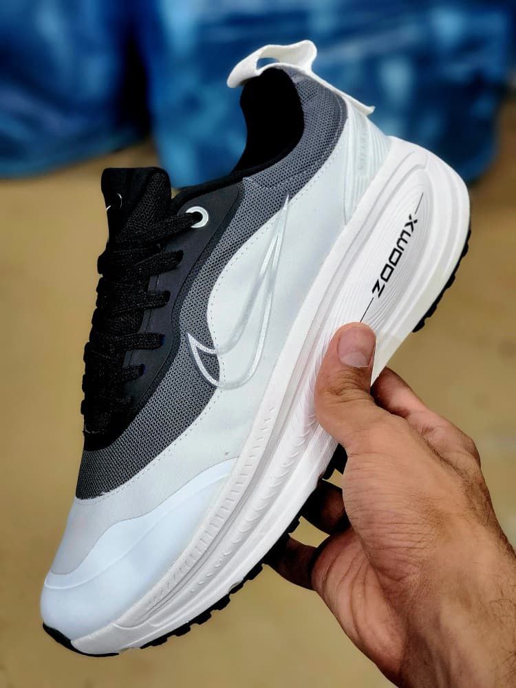 کتونی رانینگ نایک ومرو کیفیت مشابه اصلی سایز 37 تا 40 Nike air vemro18