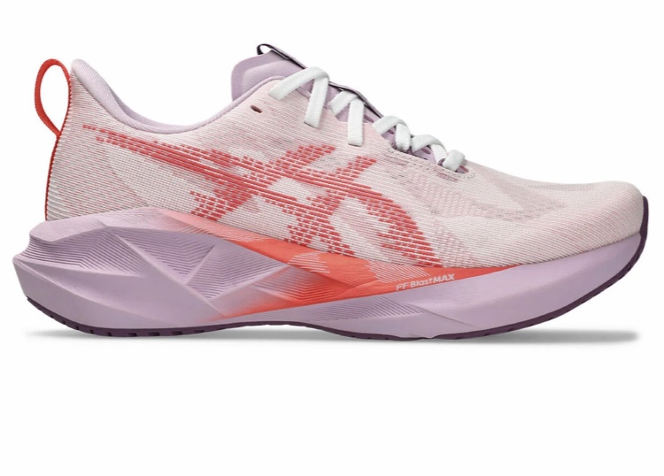 کتونی اسیکس نوابلاست ۵ سایز ۳۷ تا ۴۰  Asics novablast 5