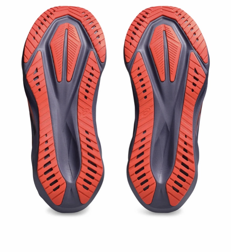 کتونی اسیکس نوابلاست ۵ سایز ۳۷ تا ۴۰  Asics novablast 5