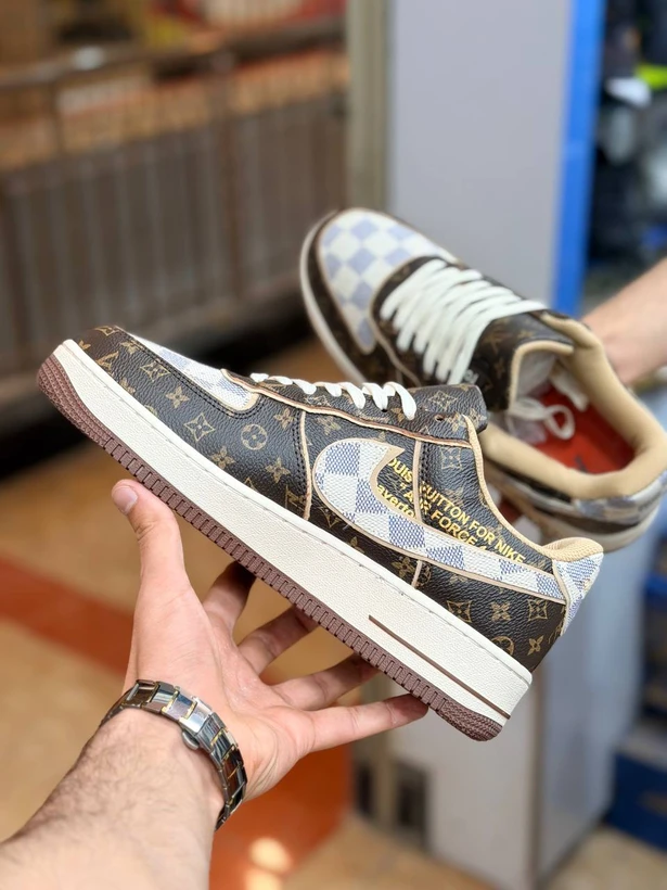 کتونی نایک ایر لویی ویتون اسپرت سایز ۴۱ تا ۴۷  Nike Air