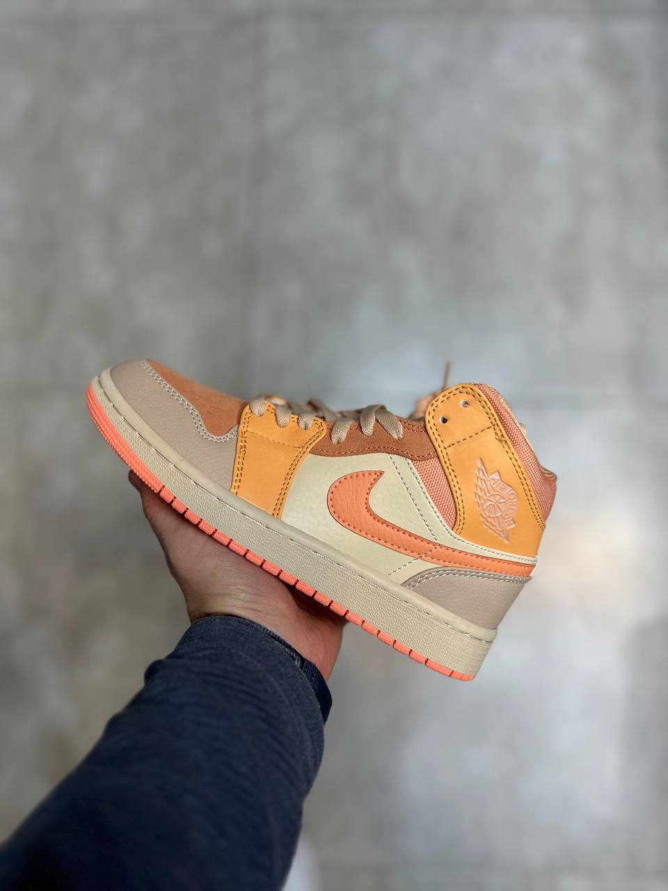 کتونی ایر جردن وان سایز 37 تا 40 NIKE AIR JORDAN 1