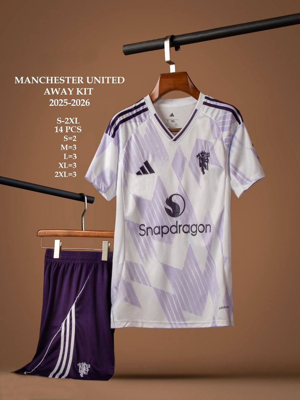 تیشرت فوتبالی آدیداس منچستر یونایتد 2025/6 سایز S تا ADIDAS MANCHESTER UNITED 2025/6 2XL