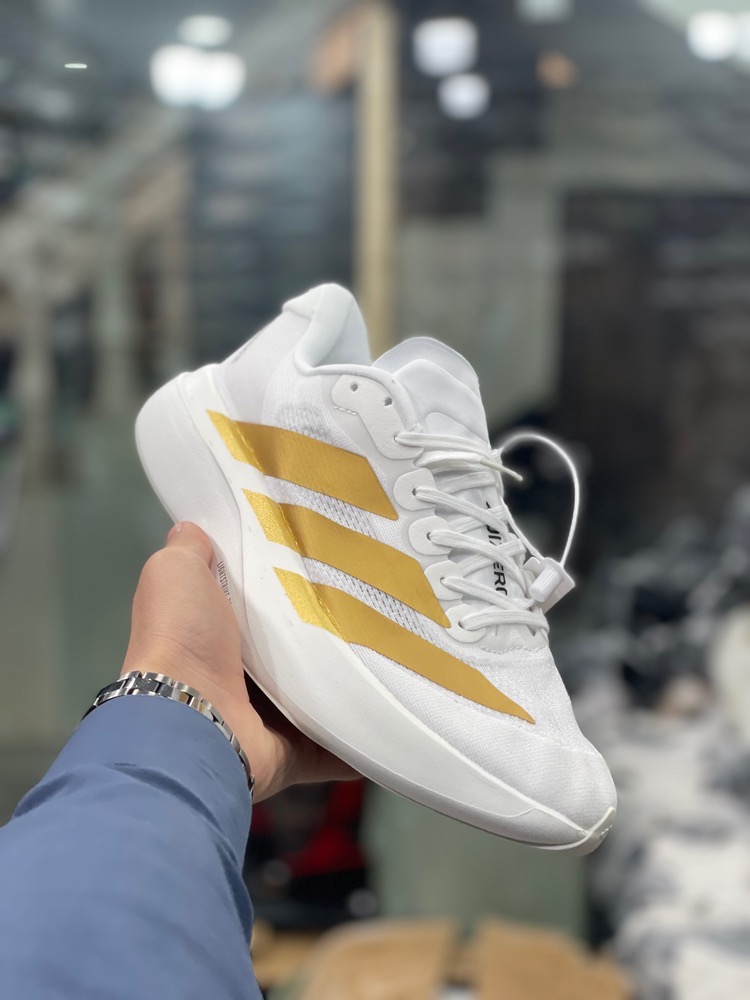 کتونی اسپرت آدیداس آدیزیرو پرو 4 سفید طلایی سایز ۳۷ تا ۴۵ Adidas adizero Adios Pro 4