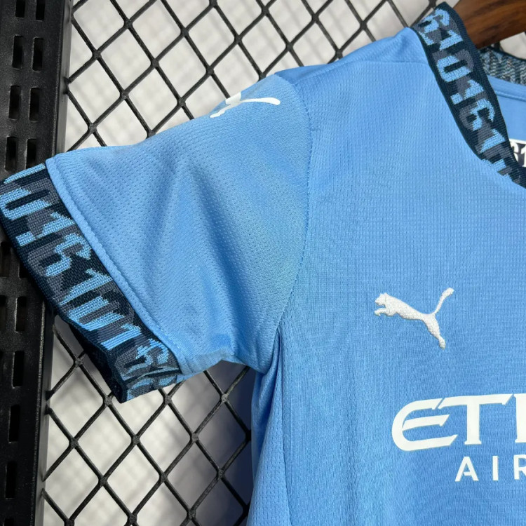 کیت تیشرت بچه گانه اول پوما منچستر سیتی 2024/25 سایز 20 تا 30 PUMA MANCHESTER CITY 2024/25