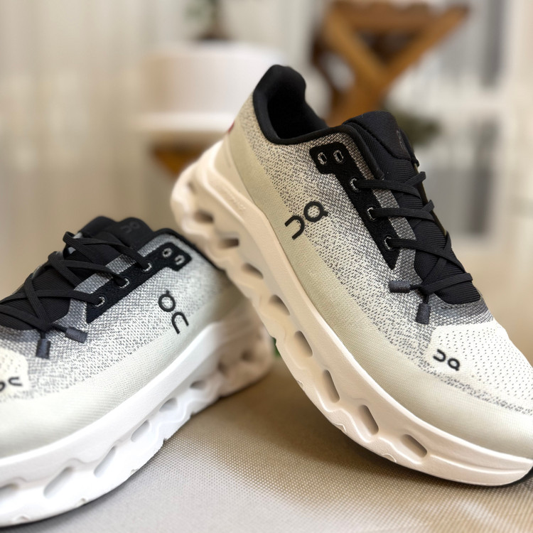 کتونی آن رانینگ کلود تیت سایز ۳۷ تا ۴۱ On running cloud tit