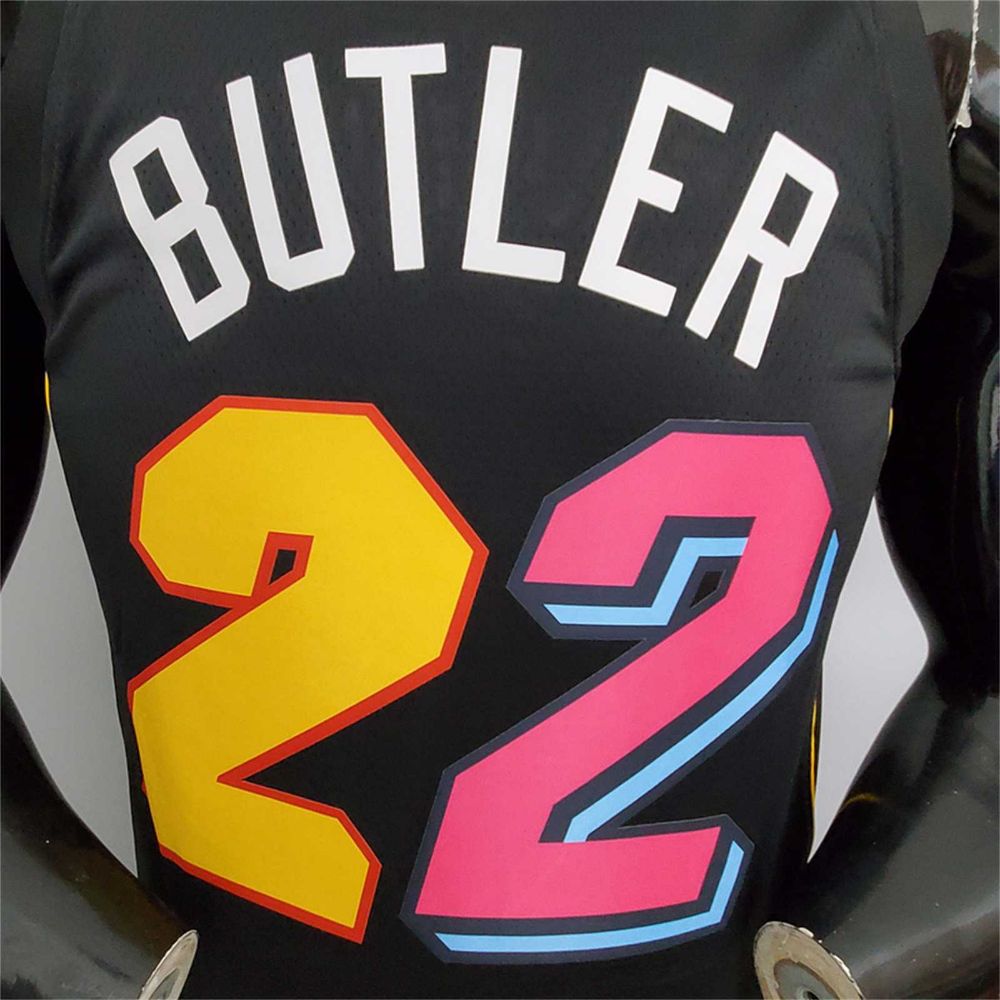 تیشرت بسکتبالی نایک جرزی میامی هیت سیتی ادیشن مشکی باتلر سایز X تا NIKE MIAMI HEAT CITY EDITION BUTLER 5XL