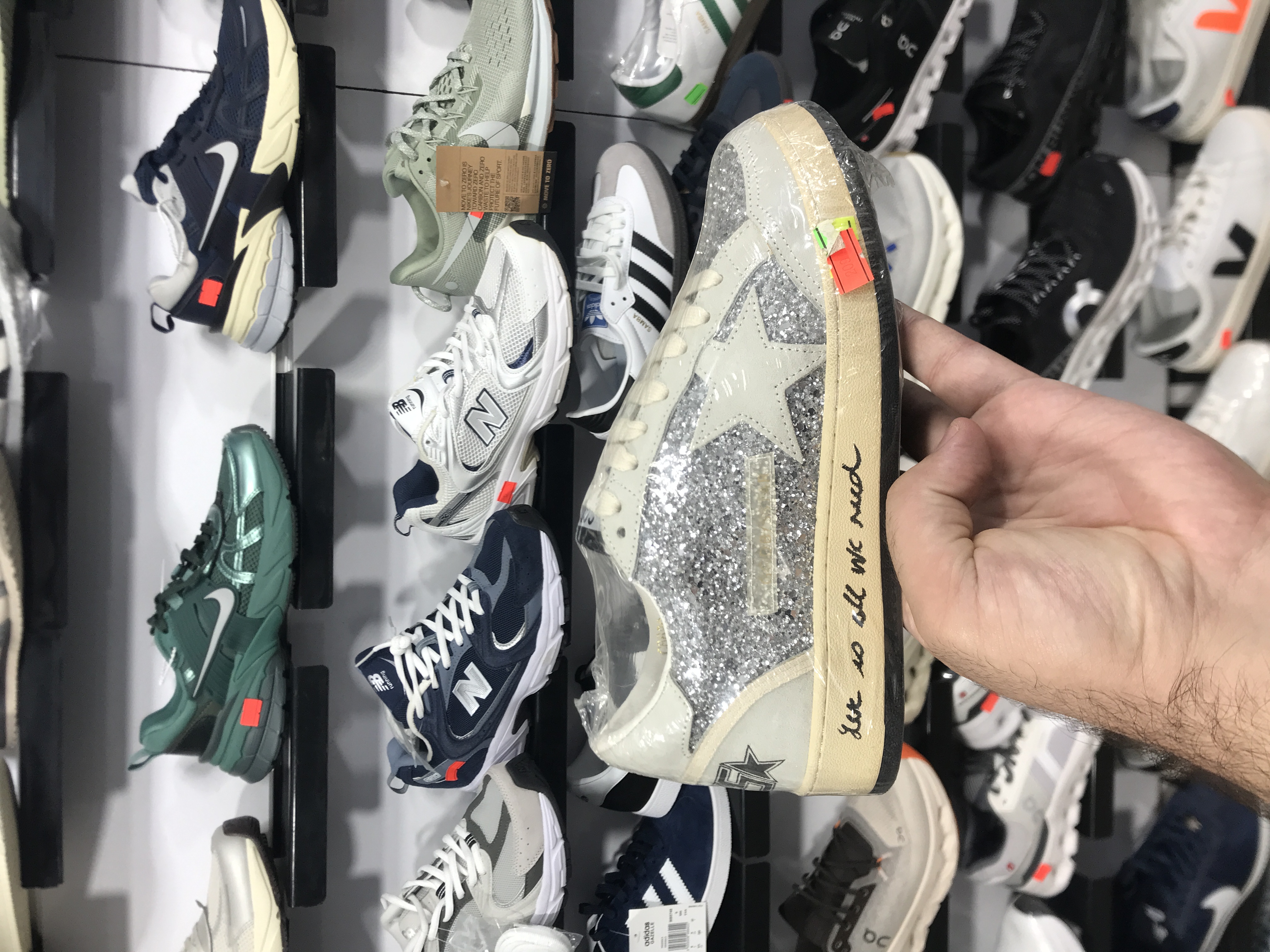 کتونی گلدن گوس سایز ۳۷ تا ۴۰ Golden Goose
