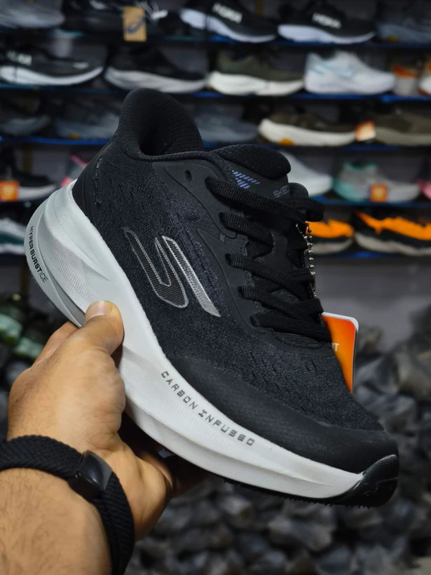 کتونی اسکیچرز هایپربرست کربن سایز 37 تا 40 مشکی Skechers Hyper Burst Carbon