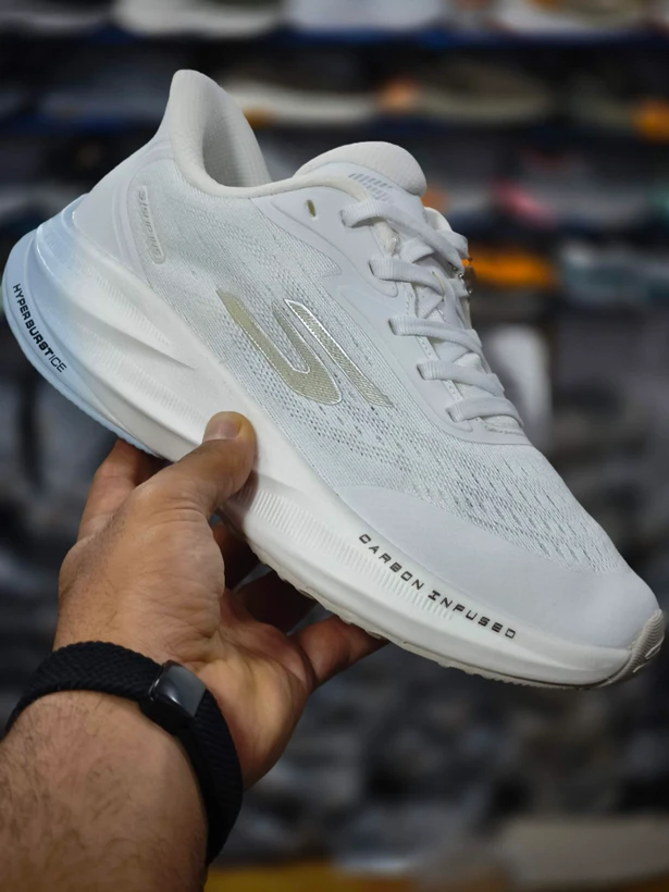 کتونی اسکیچرز هایپربرست کربن سایز 37 تا 40 Skechers Hyper Burst Carbon