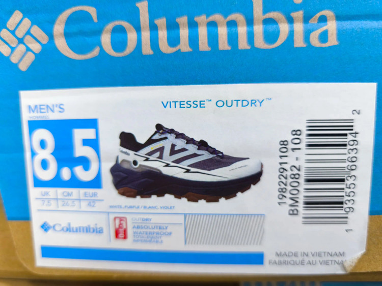 کتونی تراکینگ و تریل گورتکس کلمبیا سایز ۴۰ الی ۴۵ طوسی سرمه ای COLUMBIA OUTDRY