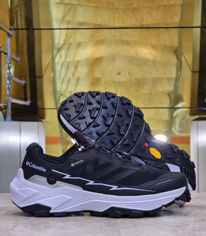 کتونی تراکینگ و تریل گورتکس کلمبیا سایز ۴۰ الی ۴۵ مشکی سفید COLUMBIA OUTDRY