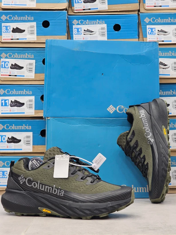 کتونی کلمبیا ضد آب گورتکس سایز 40 الی 45 سبز مشکی Columbia waterproof