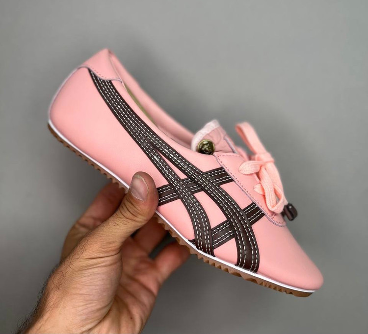 کتونی اسیکس ورساچه اونیتسوکا تایگر صورتی سرخابی سایز 37 تا 40 ASICS VERSACE ONITSUKA TIGER