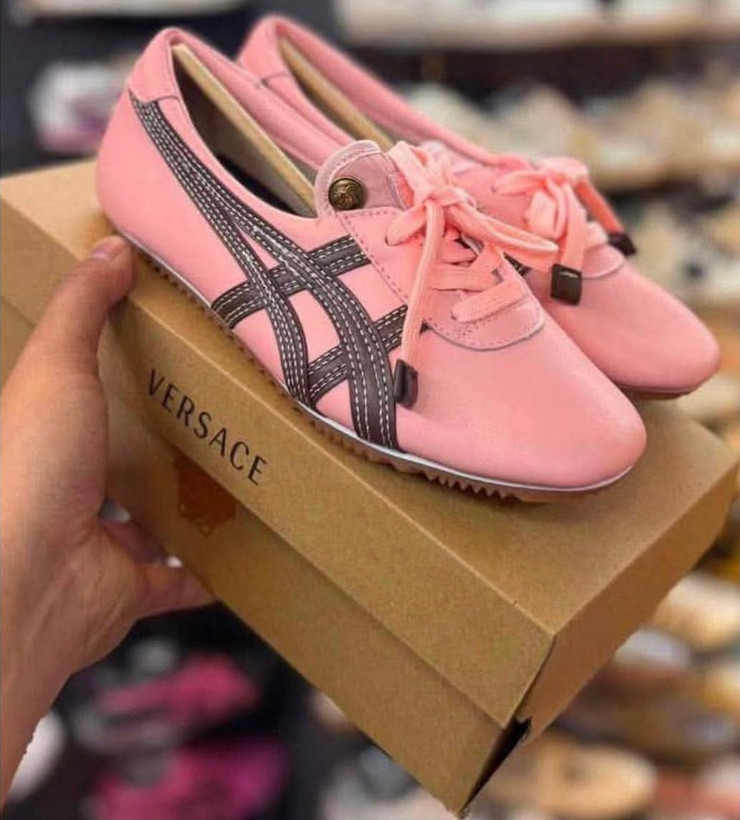 کتونی اسیکس ورساچه اونیتسوکا تایگر صورتی سرخابی سایز 37 تا 40 ASICS VERSACE ONITSUKA TIGER