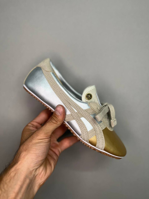 کتونی اسیکس ورساچه اونیتسوکا تایگر نقره ای طلایی سایز 37 تا 40 ASICS VERSACE ONITSUKA TIGER